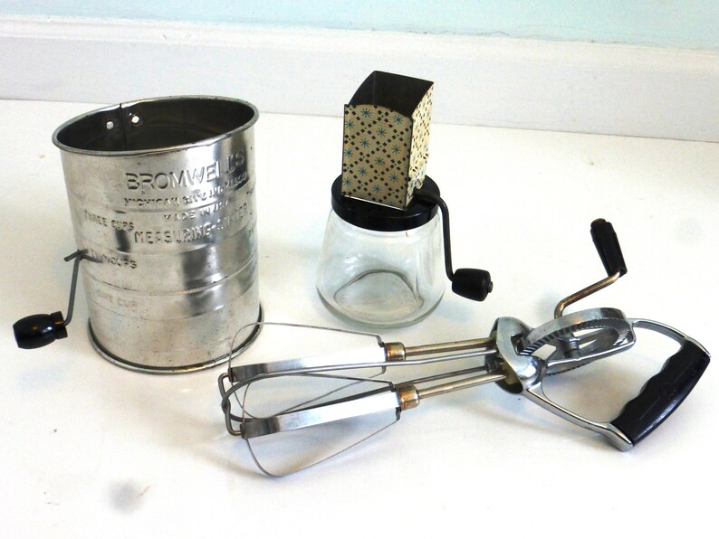 Vintage Kitchen/Baking Tools Black Crank Handles Androck Etsy