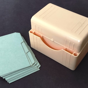 Vintage Art Deco Elfenbein Bakelit / Kunststoff Wasserfall 3x5 Karteikartenbox + 13 leere grüne Trennblätter - Dateien, Rezepte, Kontakte, 1930er Jahre Bürorequisite
