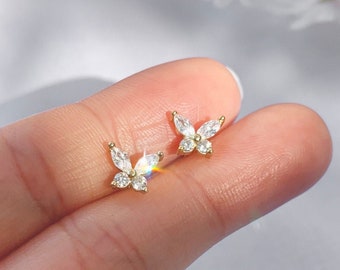 Details about Brilliant Embers Sterling Silver and CZ Butterfly Stud Earrings 12.5 x 9 MM Details about Brilliant Embers Sterling Silver and CZ Butterfly Stud Earrings 12.5 x 9 MM