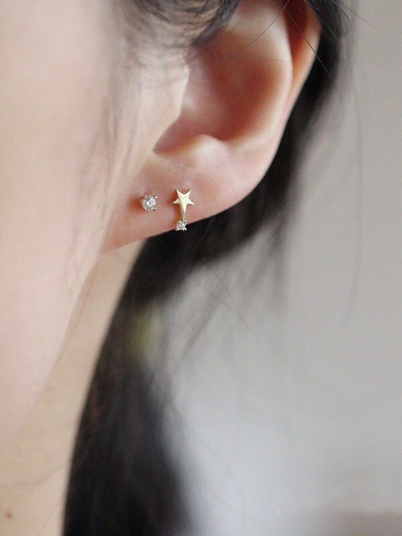 Tiny Shooting Star Earrings Star Stud Earrings Tiny Star Earrings