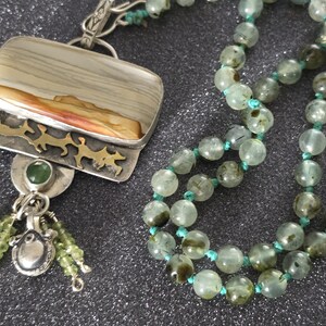 Sary Arka Yellow Arch artisan necklace image 8
