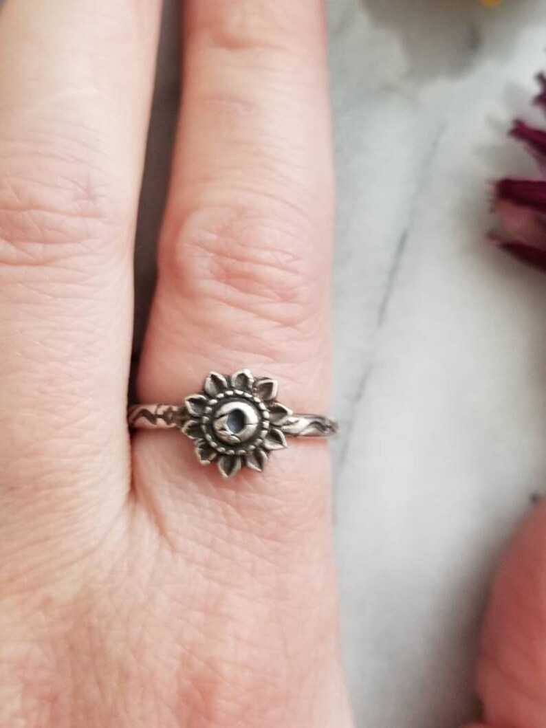 Size 7 Sunflower stacking ring
