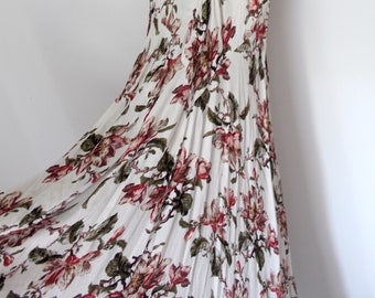 long flowy dresses summer