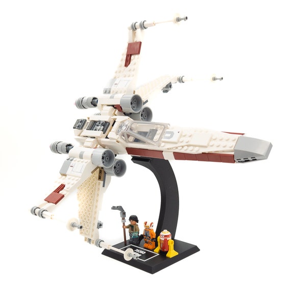 レトロな飾り棚 レゴ スターウォーズ 75393 TIEファイター＆Xウイング マッシュアップ