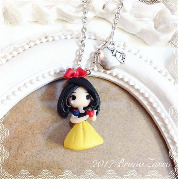 Orecchini Chibi Belle Cute Disney Earrings Fimo Polymer Clay Kawaii tiny Princess Principessa Rosa Rose Bella Bestia Regalo Handmade Beauty Orecchini Chibi Belle Cute Disney Earrings Fimo Polymer Clay Kawaii tiny Princess Principessa Rosa Rose Bella Bestia Regalo Handmade Beauty