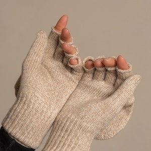 Knit Fingerless Gloves in creamy beige