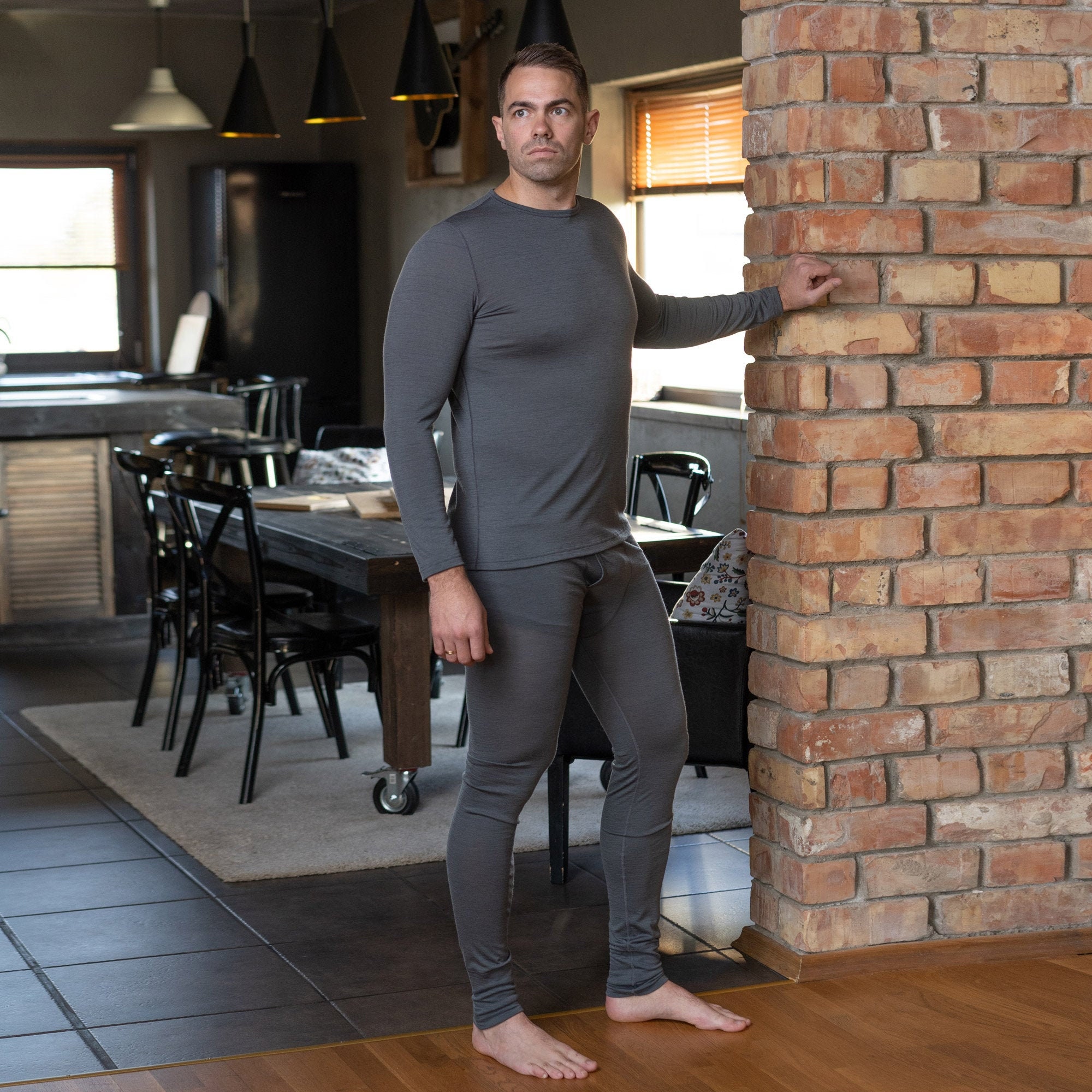 Men's Long Sleeve Crewneck Sweatshirt 