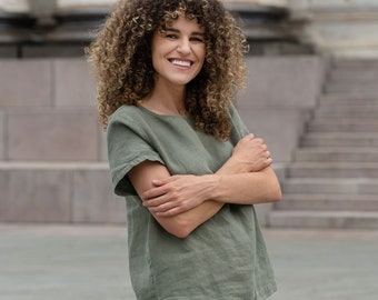 Puur linnen T-shirt voor de zomer Linnen blouse voor dames Linnen top met korte mouwen EMMA Steengroen