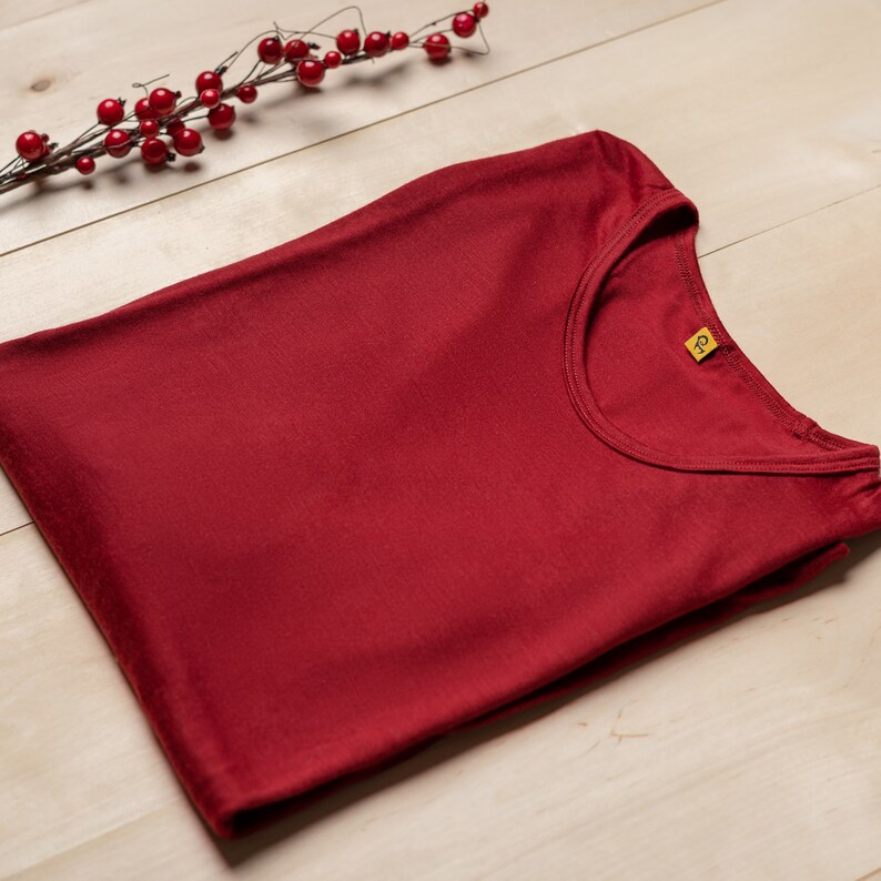 Womens Workout Tee Shirt Organic Yoga T-Shirt Crewneck Shirt Short Sleeve Top Merino Wool Natural Clothing 160gsm Royal Cherry Red image 9