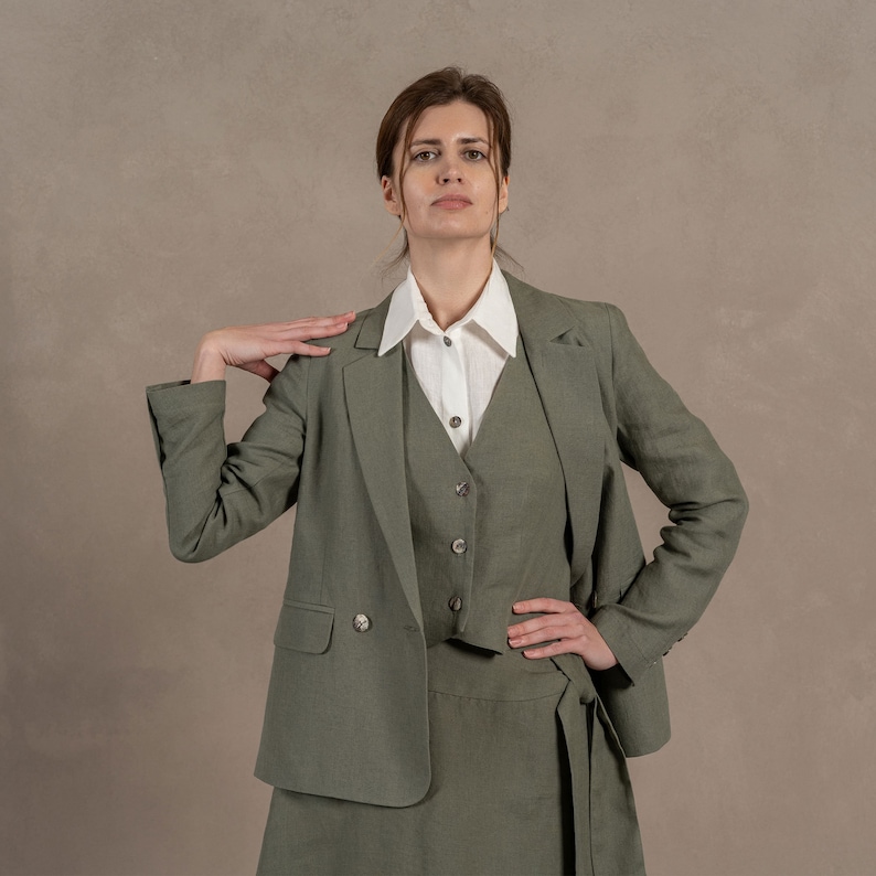 Linen Suit Jacket Quin in stone green color