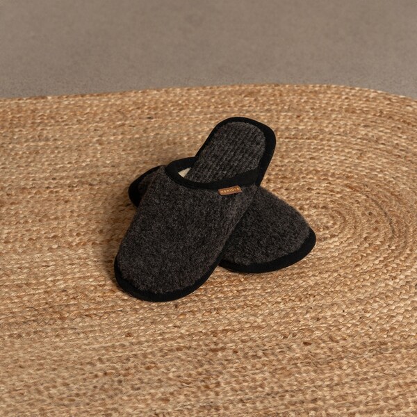 mens wool slippers