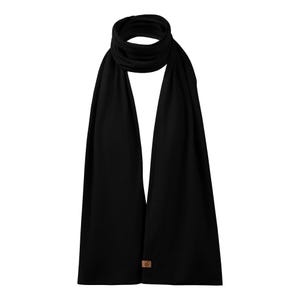 Packshot of Menique Merino Wool Unisex Scarf