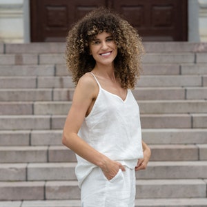 Blusa de lino blanca con tirantes Camiseta de tirantes de lino Top de verano sin mangas Blusa de lino puro Ropa orgánica KIM