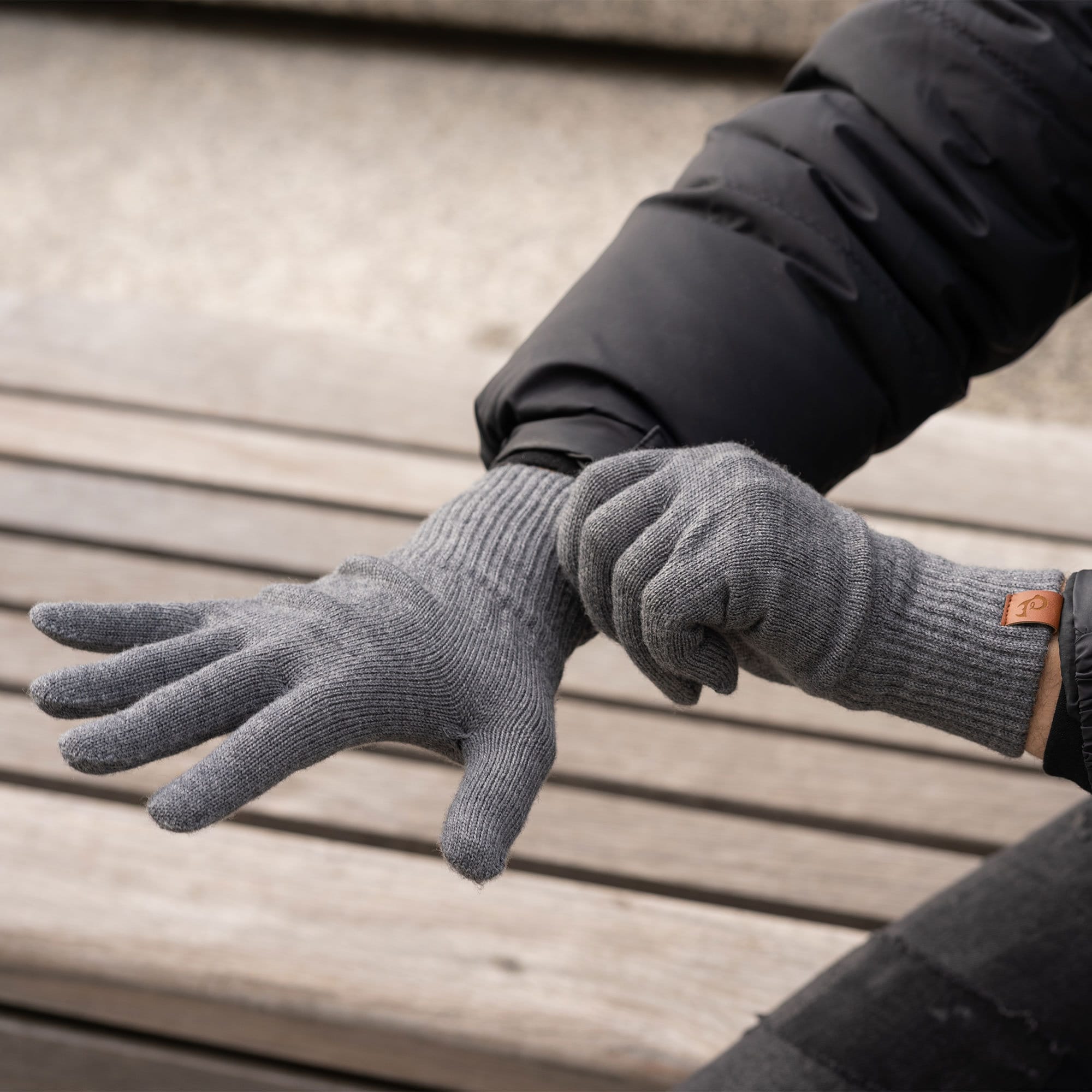 Knitted Gloves for Men 100% Merino Wool Hand Gloves Soft Winter Spring  Gloves Organic Knit Accessories Gifts for Men Dark Gray 
