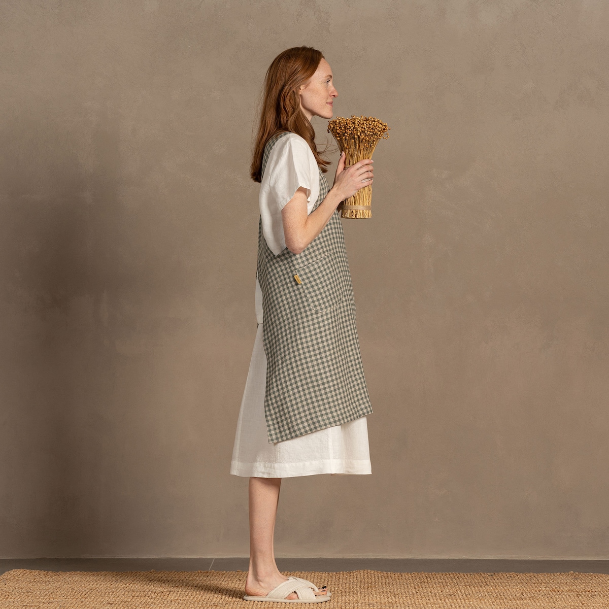Cross Back Apron