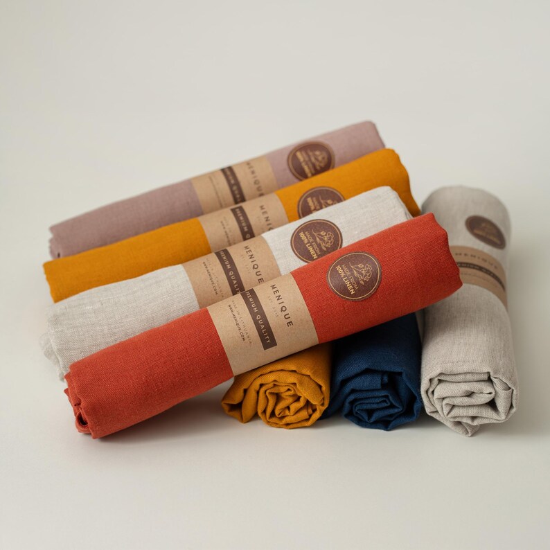 Linen table textile recyclable packaging.