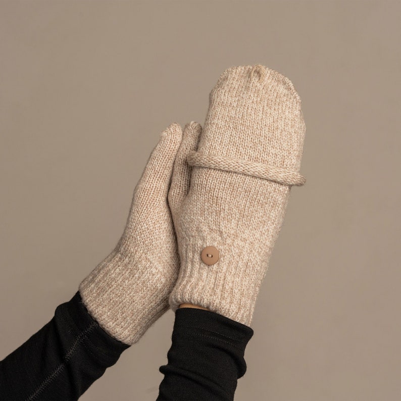 Knit Fingerless Gloves in creamy beige