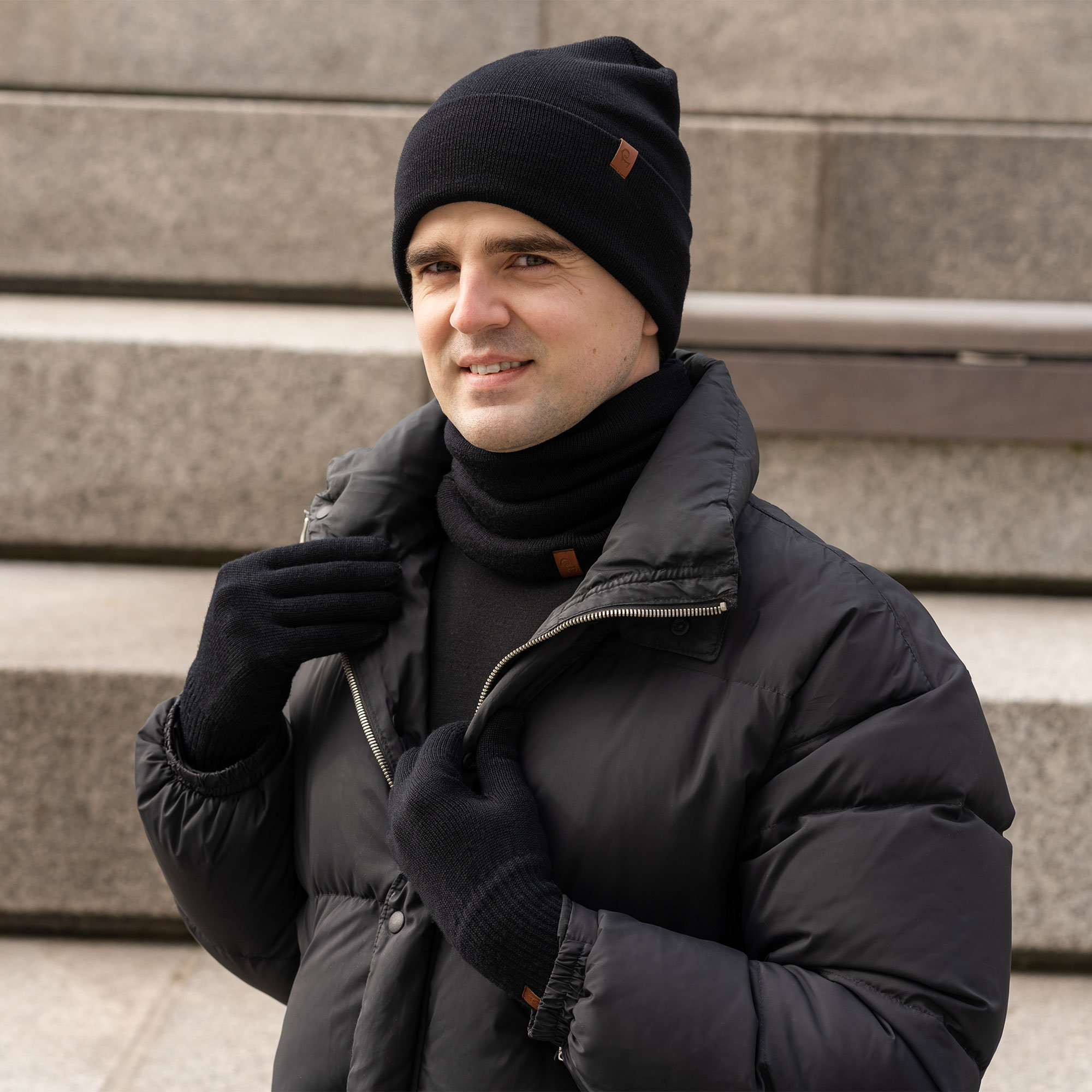 ウール100% 黒 ネックウォーマー ブラック ネックゲイター 100%メリノウール ネックウォーマー ユニ