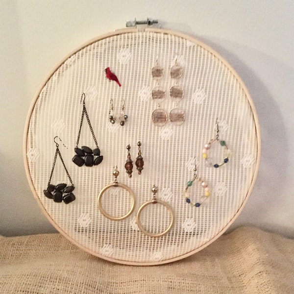 Vintage Jewelry Rack, Fabric Earring Holder, Retro Earring Display Stand, Vintage Lace Fabric, Embroidery Hoop Organizer, Womens Gift