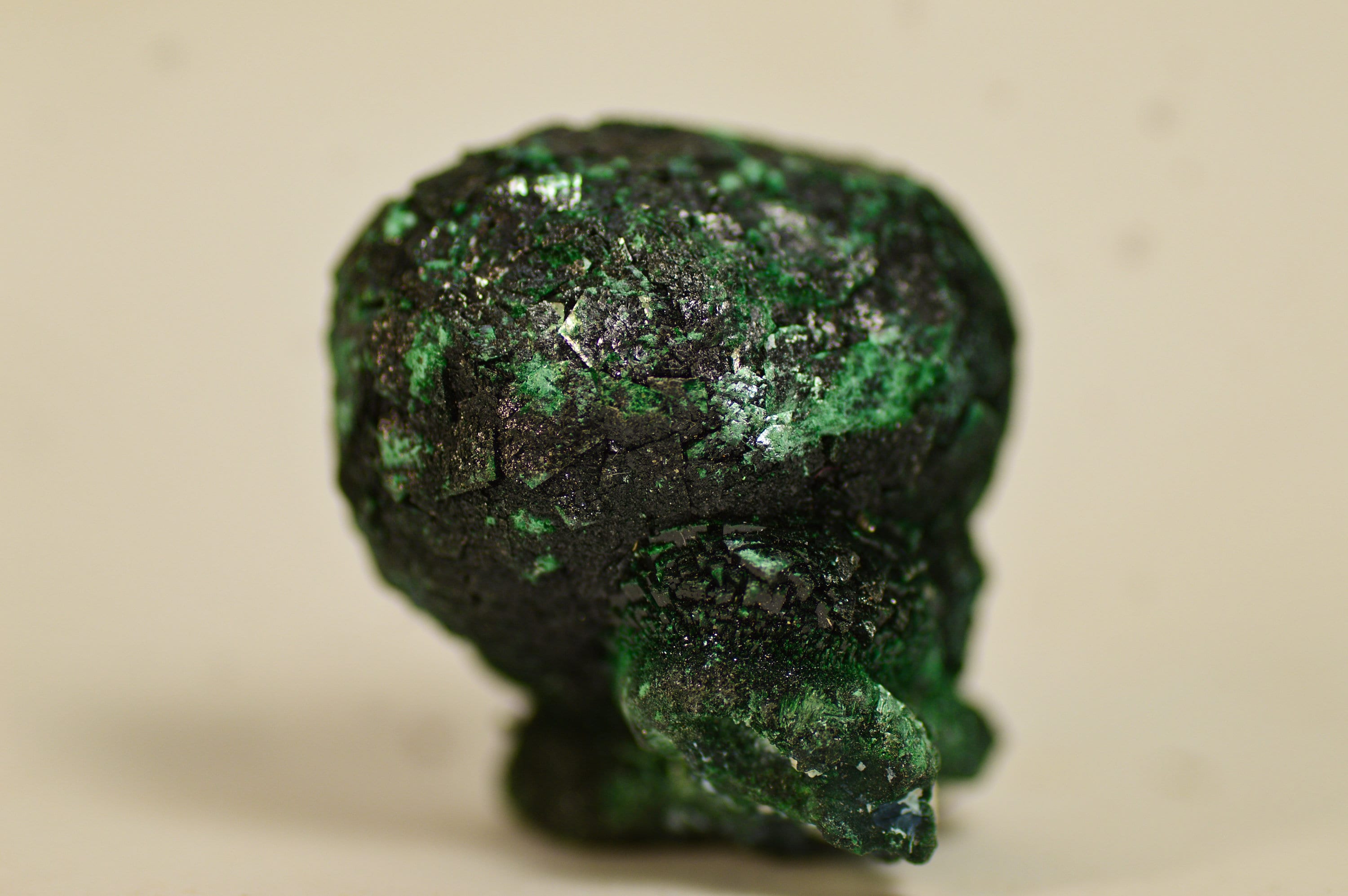 Malachite Primaire Du Congo 30x29mm Spécimen Minérale
