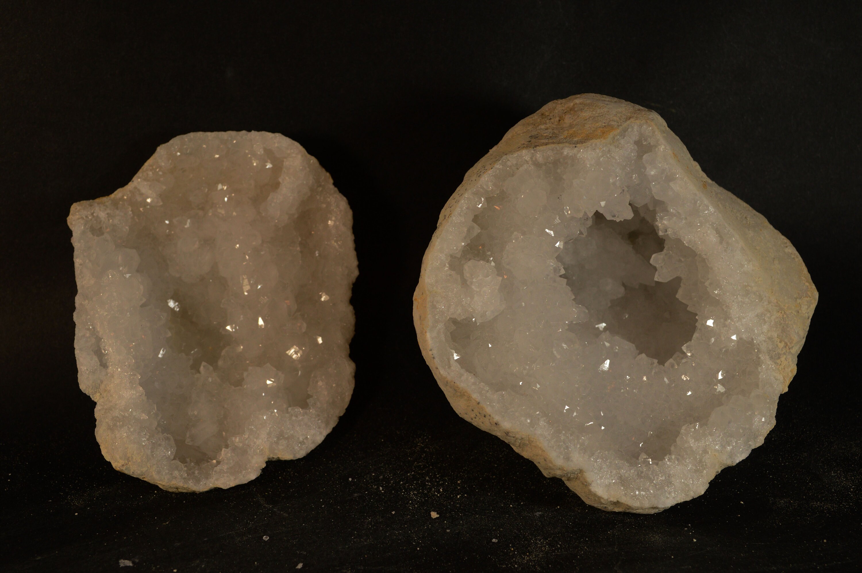 Geode de Quartz Du Maroc 986G