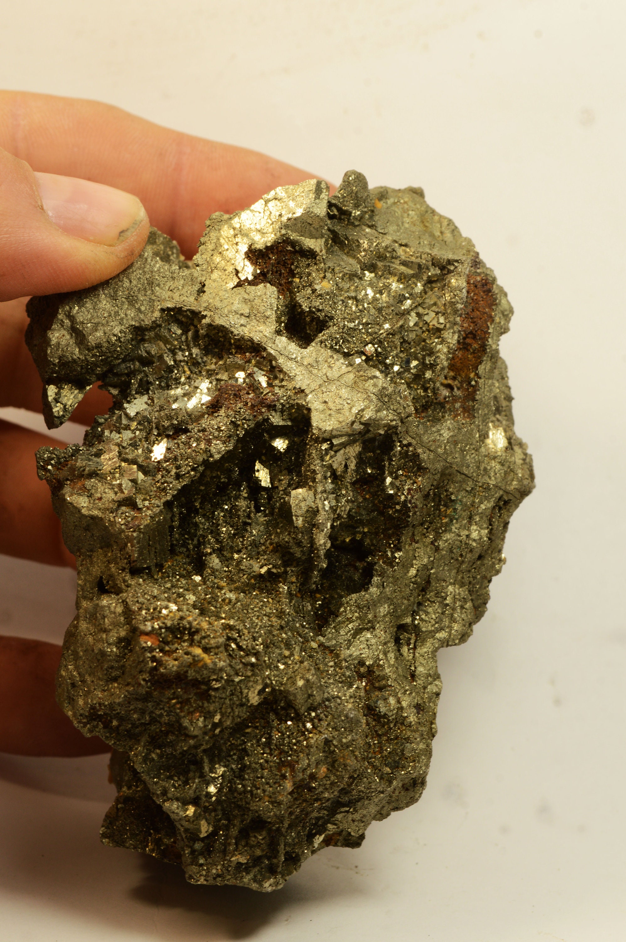 Amas de Pyrite Mine Salsigne Aude France 651G Mineraux Collection Français