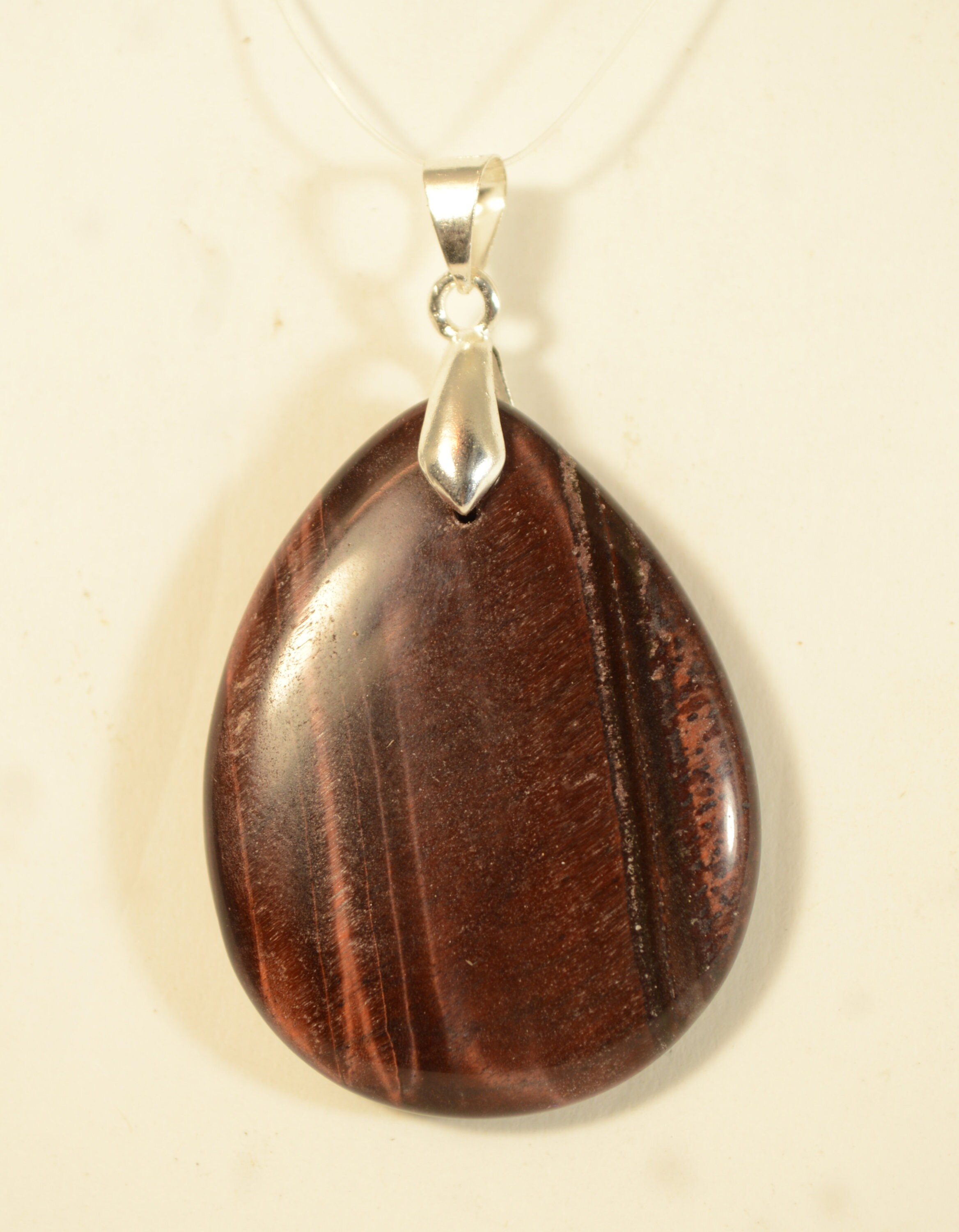 Pendentif en Oeil de Taureau 37x30mm Bijou Pierre Œil