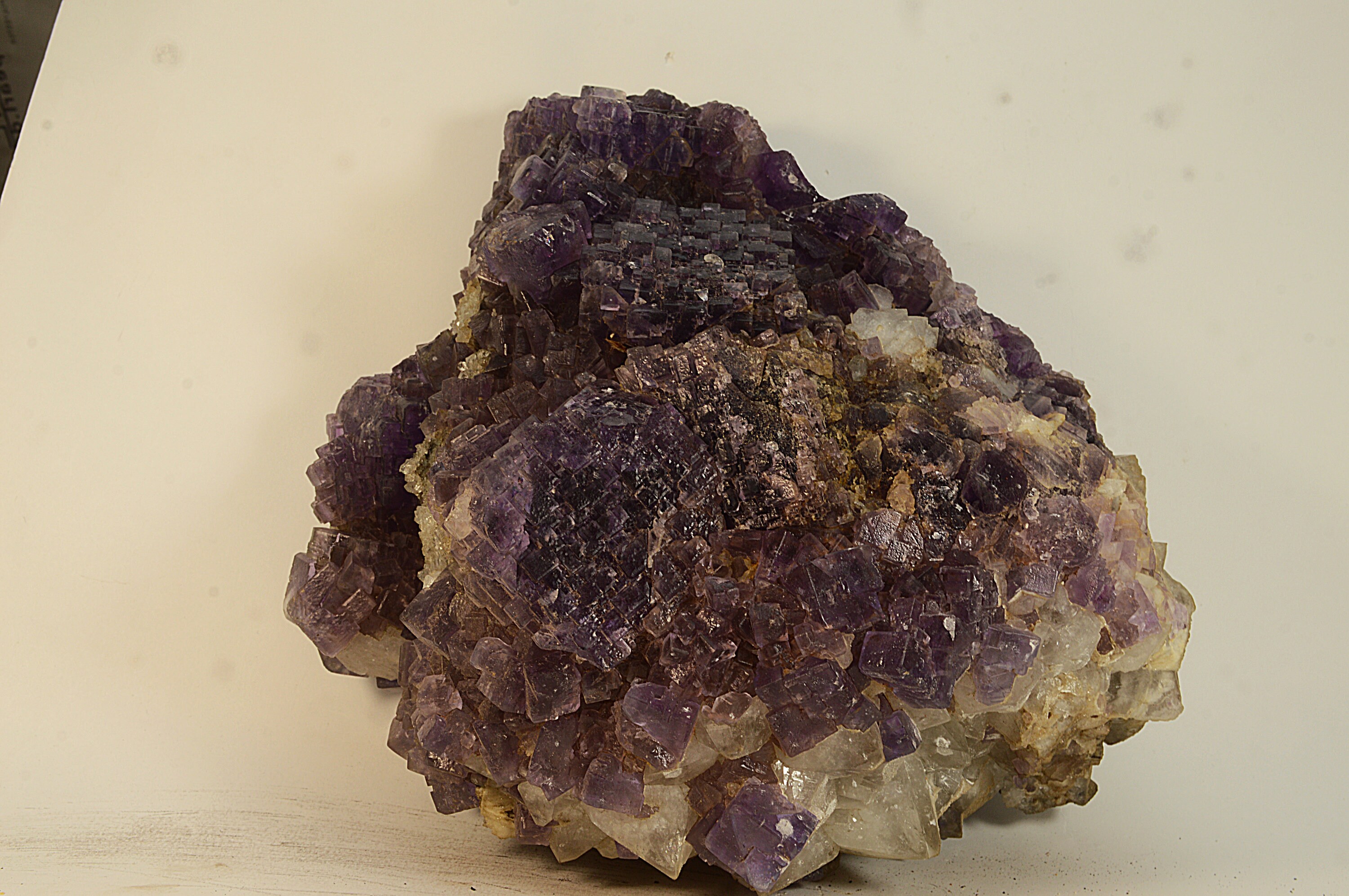 Amas Fluorine Mauve Berbes Asturias Espagne Grand Gabarit 4, 3Kg Mineral Fluorite