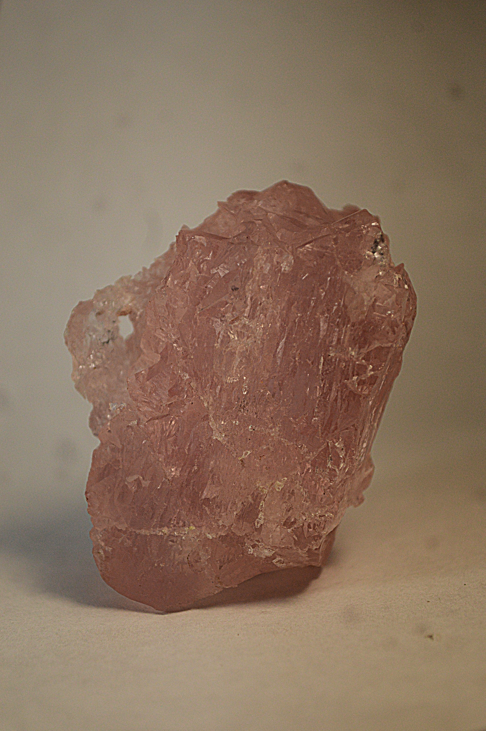 Cristal de Morganite Du Brésil Collection 148G Mineral Specimen Beryl Rose