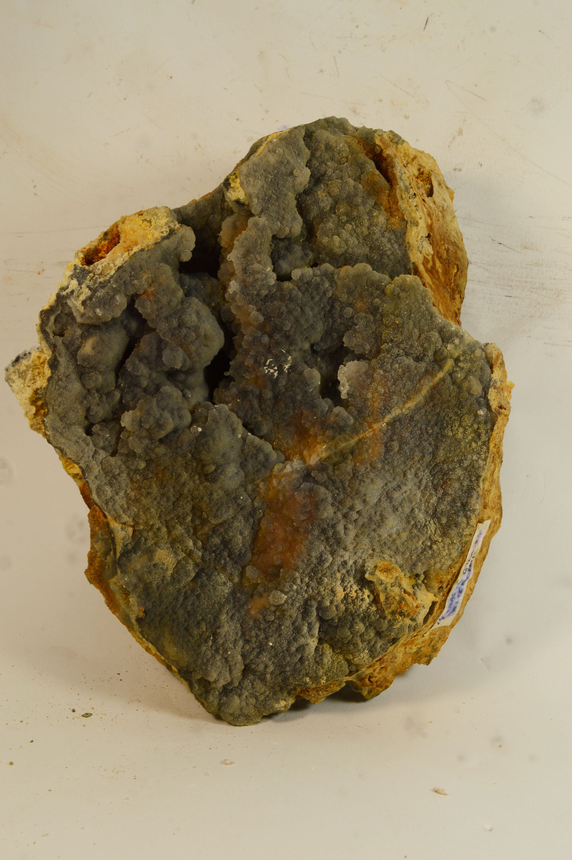 Cristallisation Calcedoine Mas Du Gua Herault France 1888G Mineraux Français