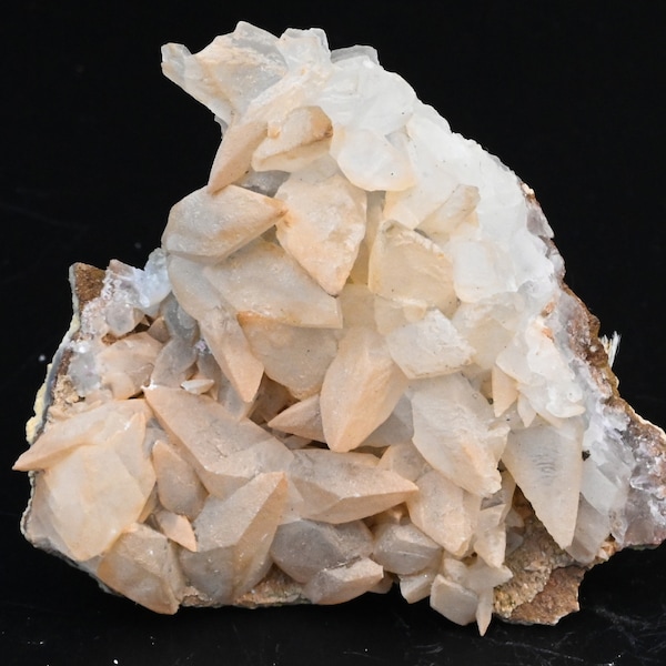 Calcite Cluster from Pierre Bise Beaulieu France 39g French minerals