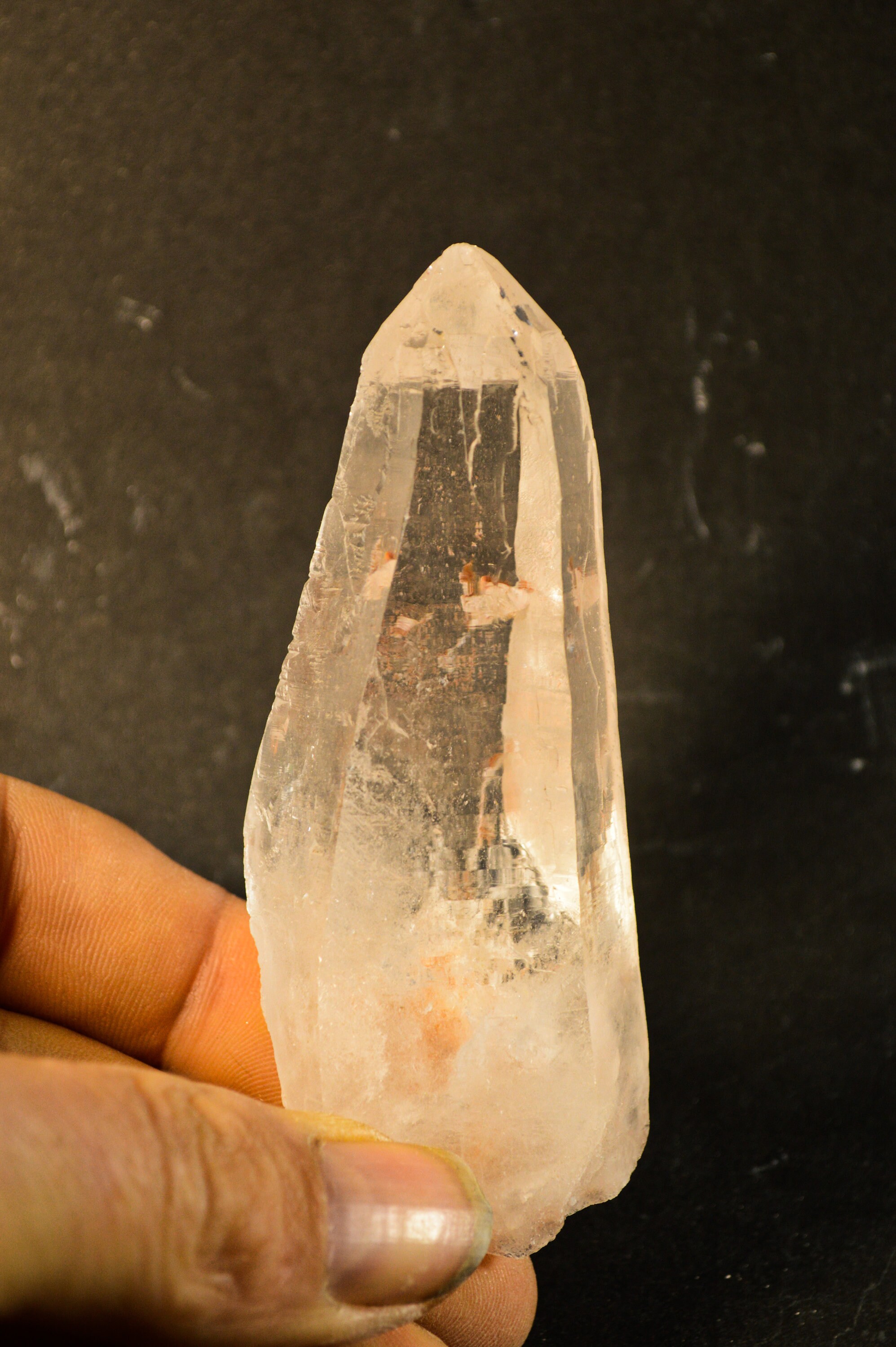 Pointe de Quartz Cristal Roche 118G Specimen Minérale Collection