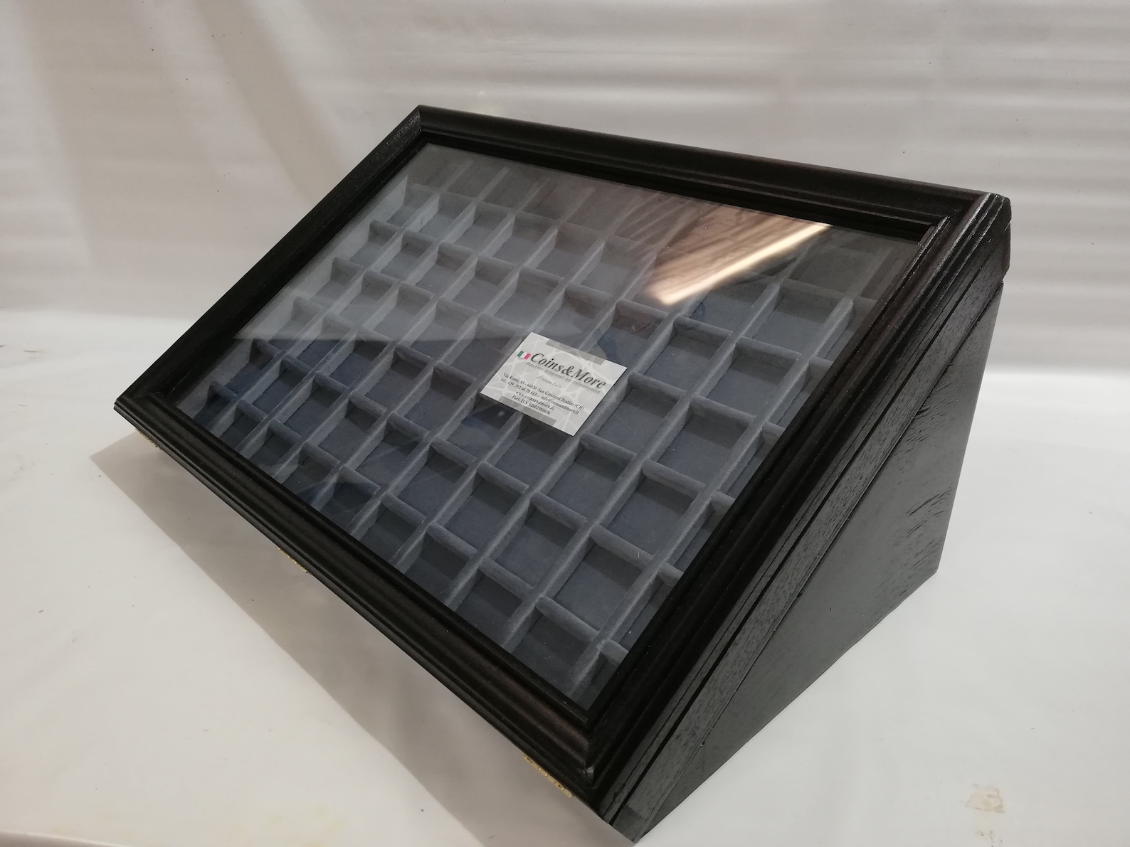holzvitrine-f-r-sammler-vitrine-f-r-m-nzen-kapsel-quadrum-mini-etsy-de