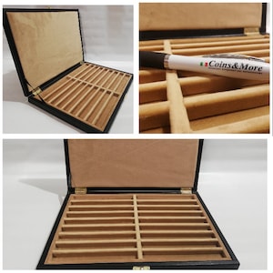 Caja de madera, 56 compartimentos en 2 niveles, tapa con cristal 7,8 x 44,8  x 29,8 cm, 4 bandejas removibles, expositor joyas, o