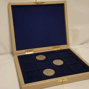 Holzschatulle für Medaillenmünzen, auch anpassbar