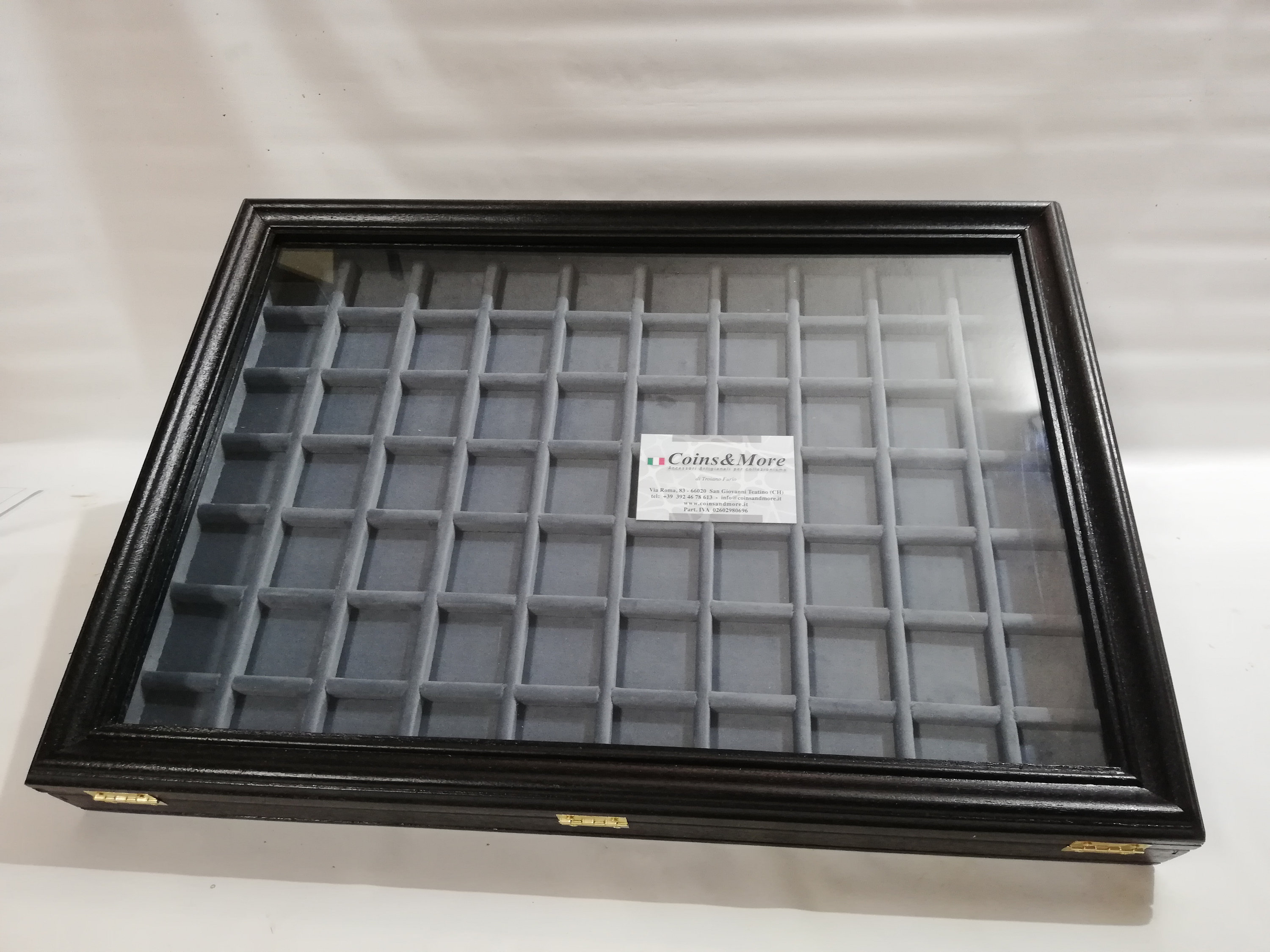 holzvitrine-f-r-sammler-vitrine-f-r-m-nzen-kapsel-quadrum-mini-etsy-de