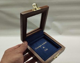 Munt- of medailledoos, 1 doos van 75 x 75 mm, binnenafmetingen aanpasbaar.