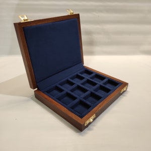 Refined solid wood case for coins - Soft velvet interior (12 squares 30x30 mm)
