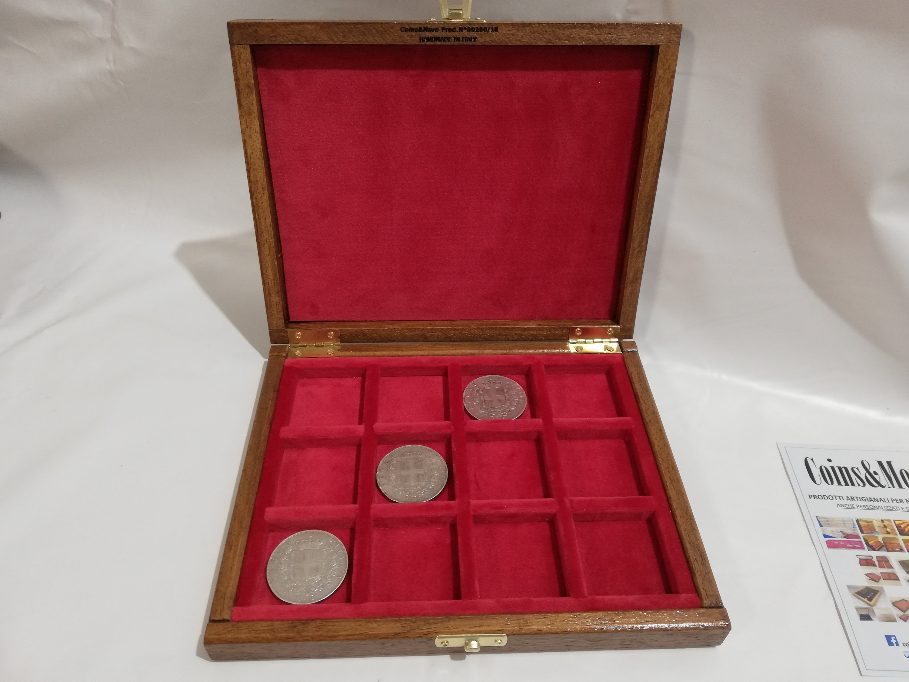 Wooden box case for coins or medals 12 boxes 40 x 40 mm in velvet