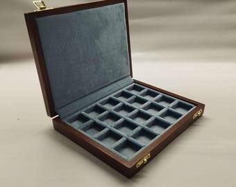 Astuccio Portamonete in Legno Massello – 20 Caselle da 30x30 mm – Fatto a Mano in Italia