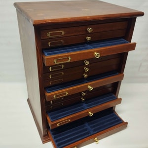 Storage unit for 300 collection pens penholder from exhibitor desk