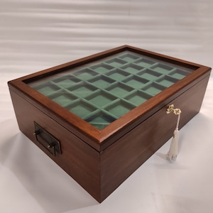 Bauletto Monetiere in legno 5 vassoi numismatici in velluto Italiano . Personalizzabile
