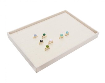 ジュエリートレイ：指輪、ブレスレット、ネックレスのオーガナイザー