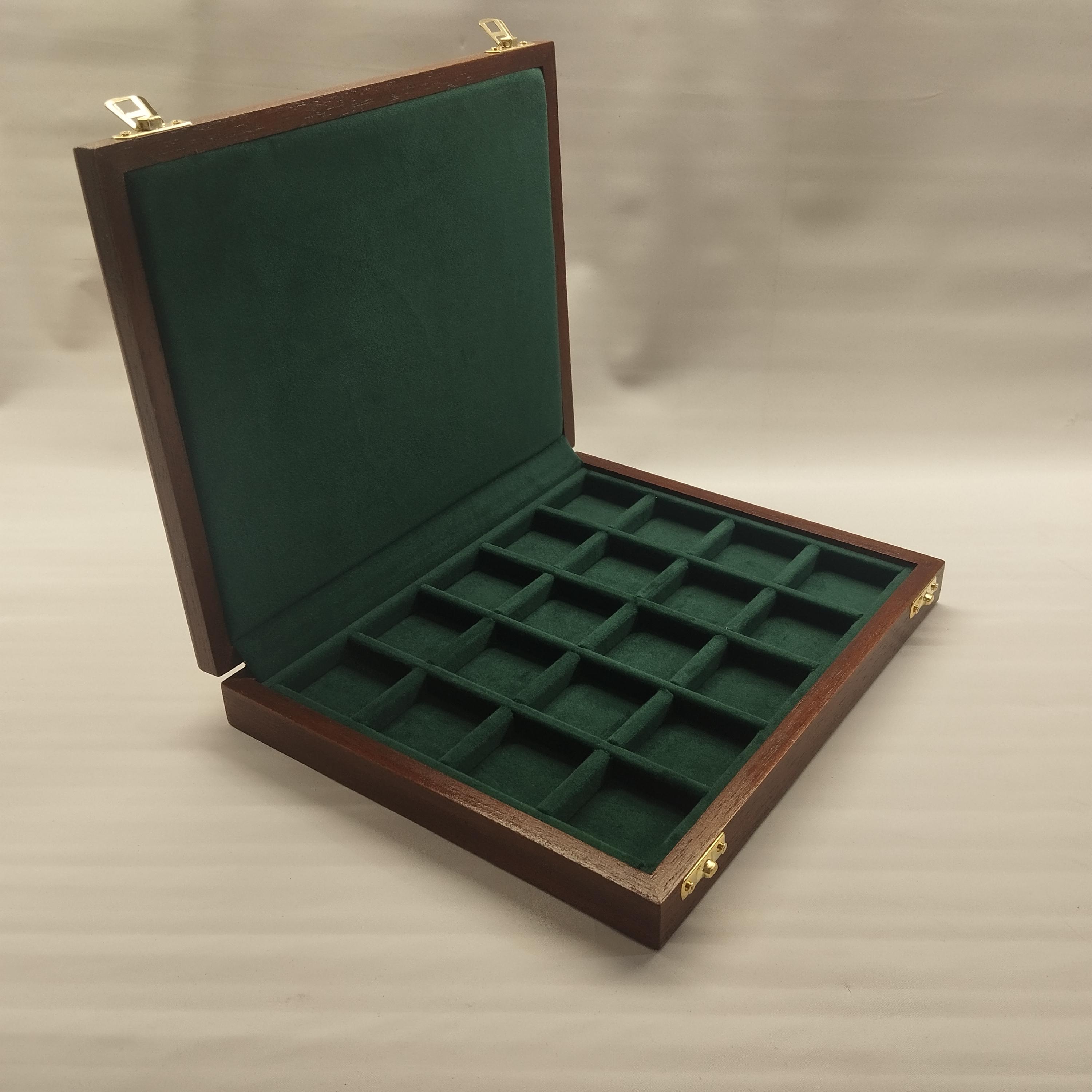 コインボックス 20個入り 40 x 40 mm イタリア製ベルベット製 18色展開