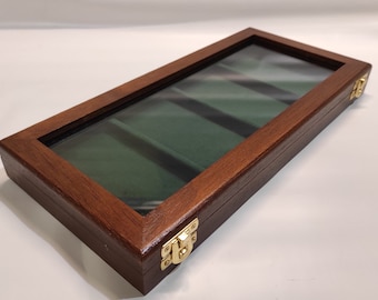 Wooden case for 4 medal with ribbon