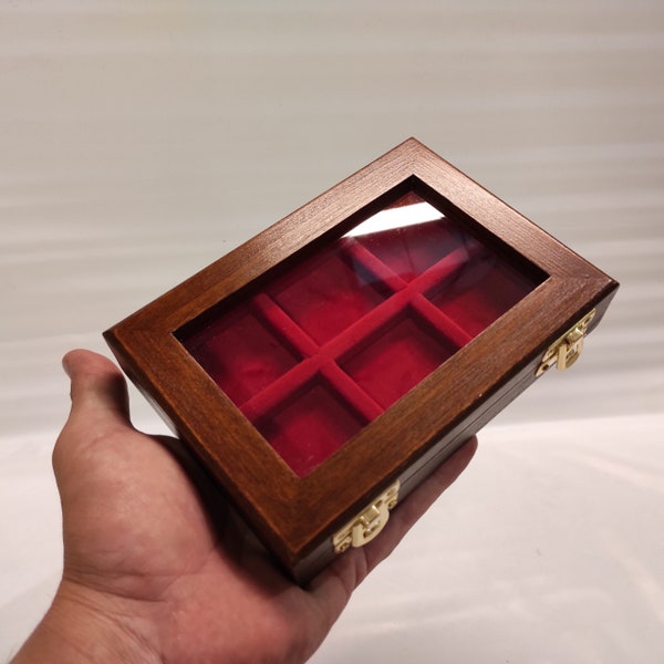 Customizable wooden coin case 6 boxes 40×40 mm glass display