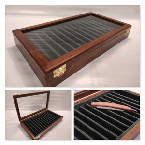 Casket case for freehand collectible Razors