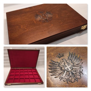 Wooden box for coins with engraving of the Savoy Eagle, customizable Italian velvet medals