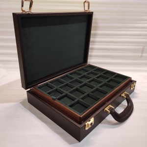 Valigetta Per Monete Similpelle Marrone , Compresi 3 Vassoi Numismatici In Velluto Italiano (VERDE)