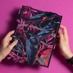 Parche trasero bordado de cuervos: parches de cuervos rosa pastel boho oscuro para chaquetas
